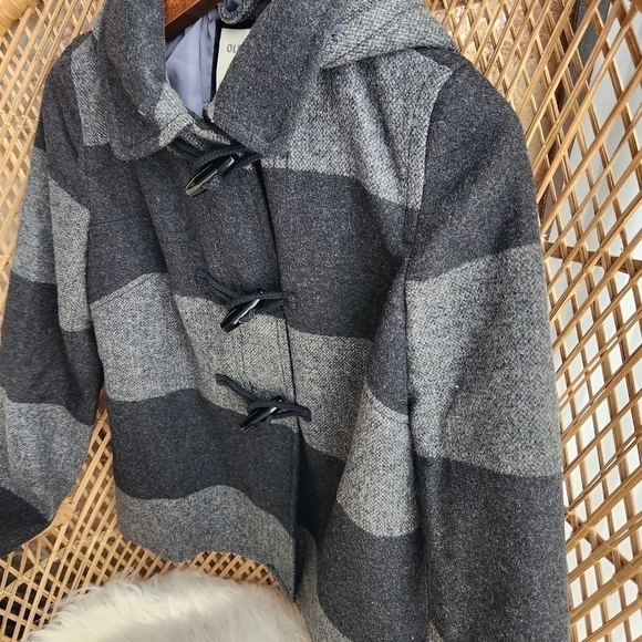 Old Navy Recycled Wool Grey Striped Hooded Coat - Picture 3 of 6